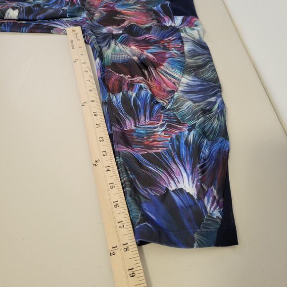 Desigual 3/4 Sport Leggings Capri Women's Size XL Workout Gym Mesh Colorful - Picture 10 of 11